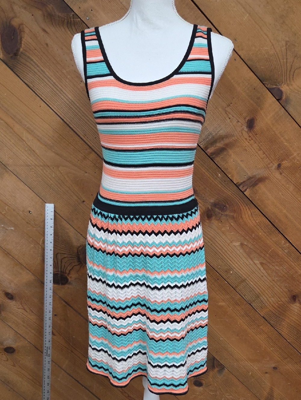 Jessica Simpson Sweater Knit Dress Zigzag Stripe Sleeveless Midi Boho Flare
